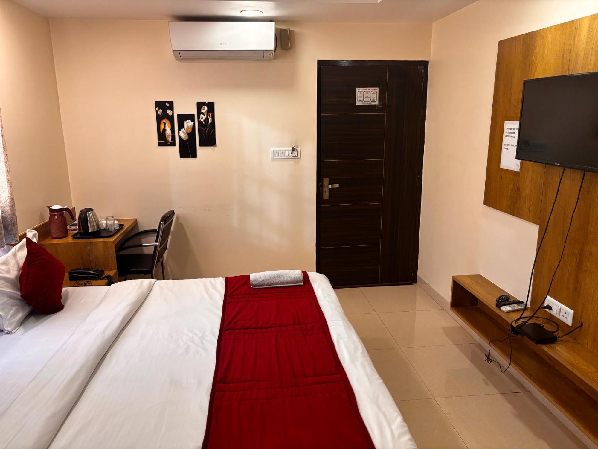 Hotel Gulabi Nagri, Malviya Nagar, Τζαϊπούρ Εξωτερικό φωτογραφία